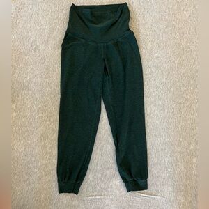 Beyond Yoga “Beyond the Bump” Maternity Joggers